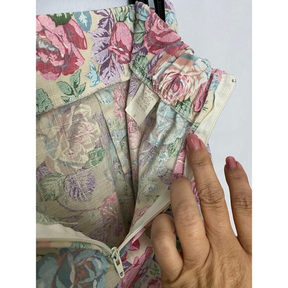 Vintage 1980s Pastel Floral Pencil Skirt Cotton Made in USA SMALL - Picture 3 of 6